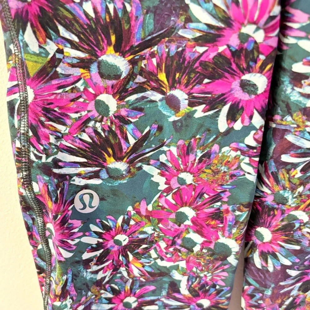 LULULEMON Base Pace High-Rise Brushed Running Tight 28" Womens 4 Floral - Picture 3 of 6